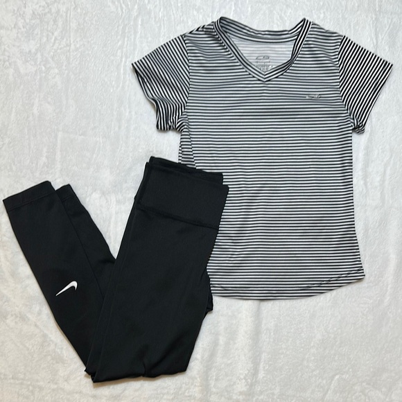 EUC Nike XS 4/5 dri fit Black leggings and white Stripe champion tee - Picture 1 of 5
